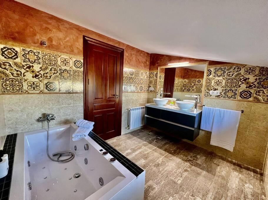 Casa Rural Alfavila Castillo de Locubín Zewnętrze zdjęcie